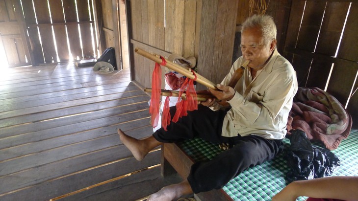 Ceux qui préservent le feu de la culture Ede - ảnh 1